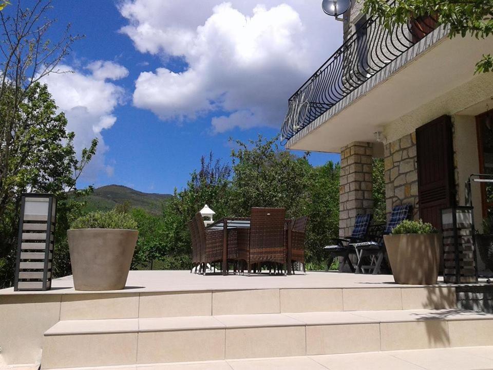 Bnb Castellane Chambre D'Hotes B&B Dış mekan fotoğraf