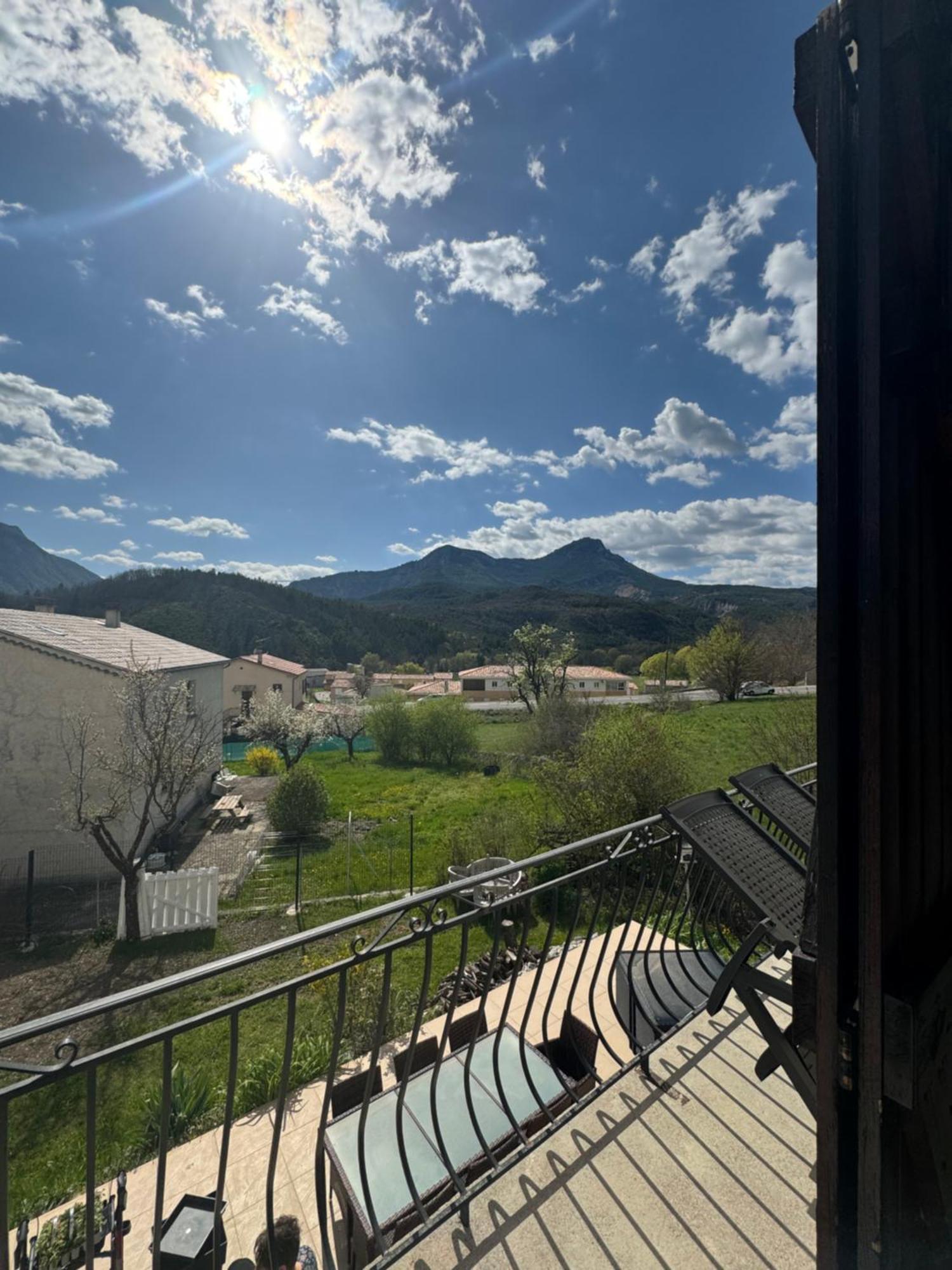 Bnb Castellane Chambre D'Hotes B&B Dış mekan fotoğraf