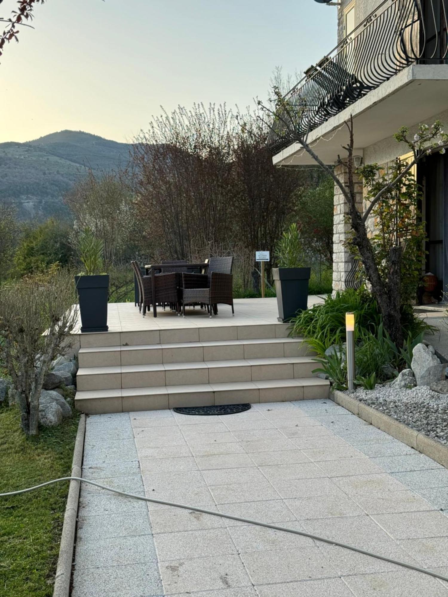 Bnb Castellane Chambre D'Hotes B&B Dış mekan fotoğraf