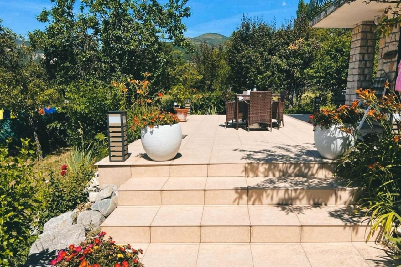 Bnb Castellane Chambre D'Hotes B&B Dış mekan fotoğraf