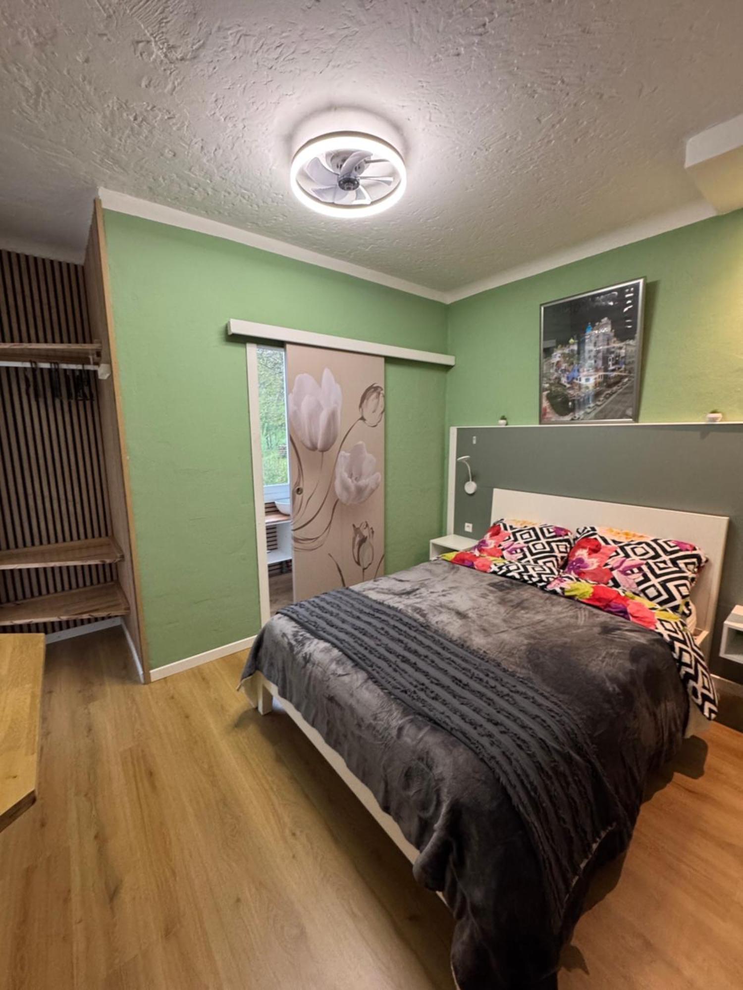 Bnb Castellane Chambre D'Hotes B&B Dış mekan fotoğraf